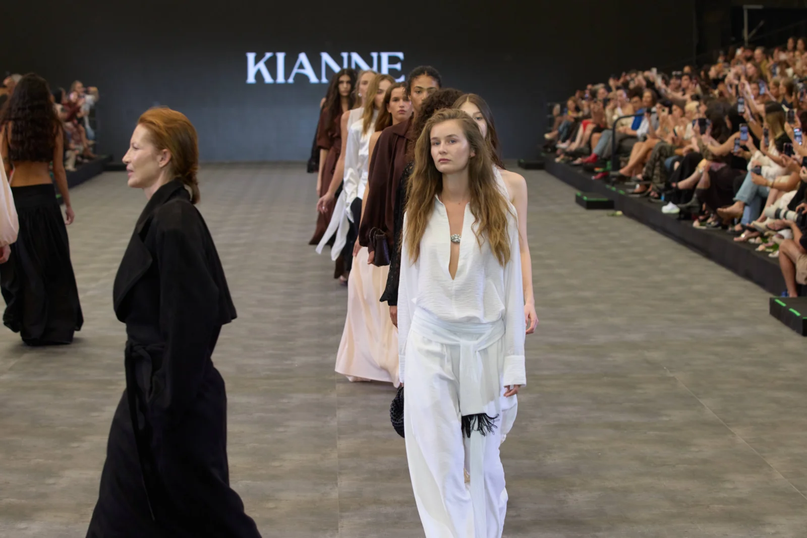 42a984_49ebf8b722db4d29b8e90edfdf8fbd3a~mv2