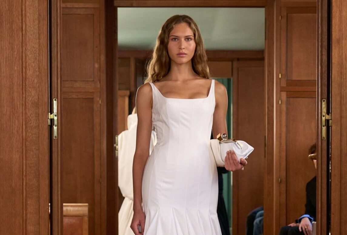 42a984_9204758498c349829aa821ef72e1d691~mv2